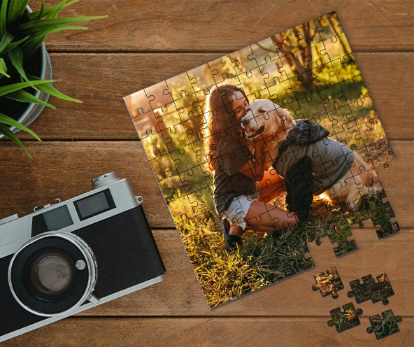 Creative and entertaining 100 pieces photo puzzle